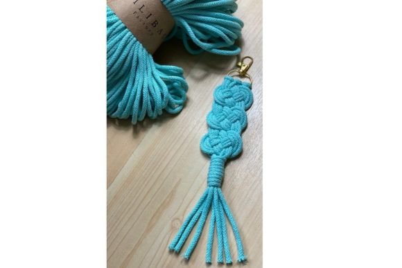 How to Make a Josephine Knot Keychain: A Step-by-Step Macrame Tutorial